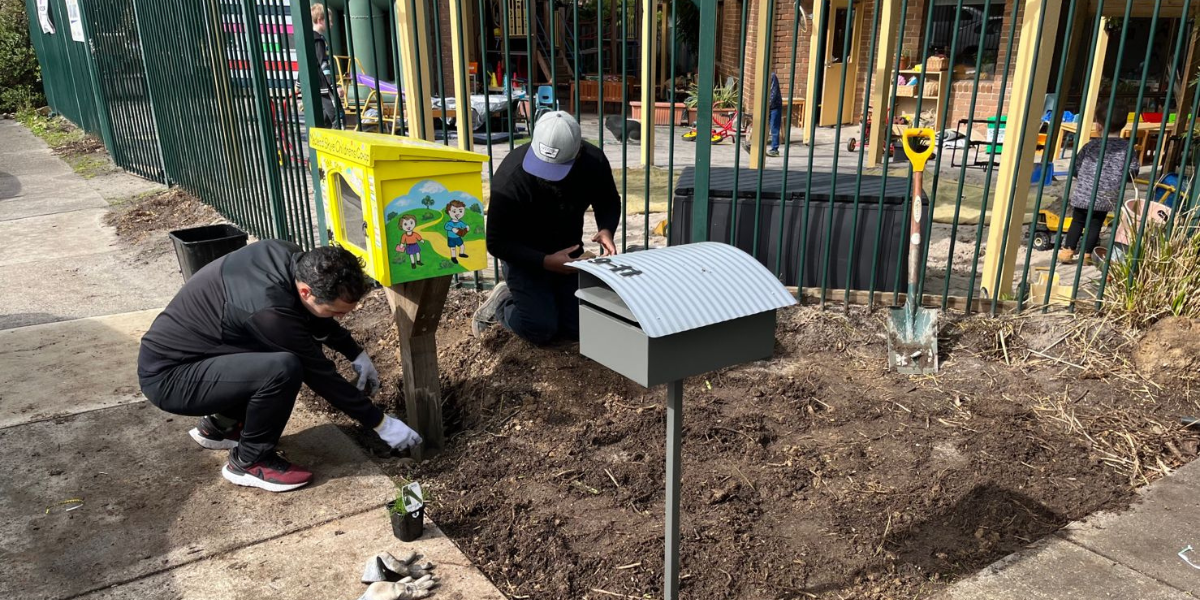 fostering-connection-through-skye’s-street-library